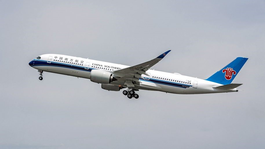 China Southern Airlines takes delivery of its first A350.jpg